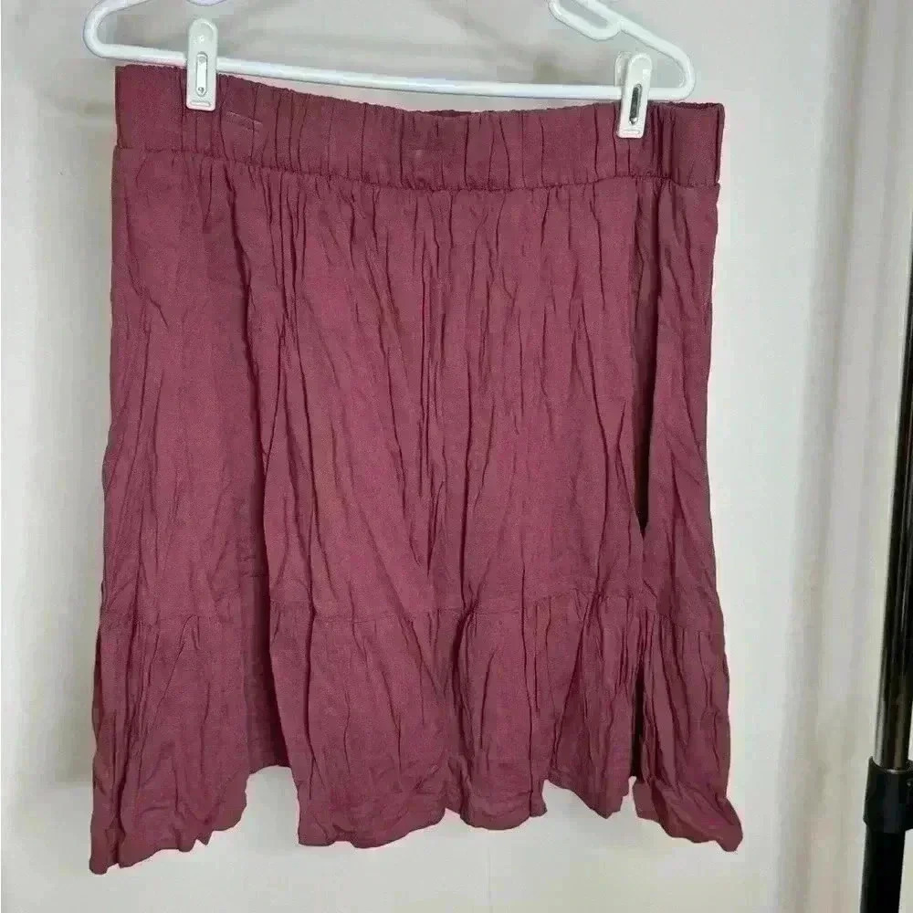 NWT TORRID Purple Skirt with stretchy band - Picture 1 of 4